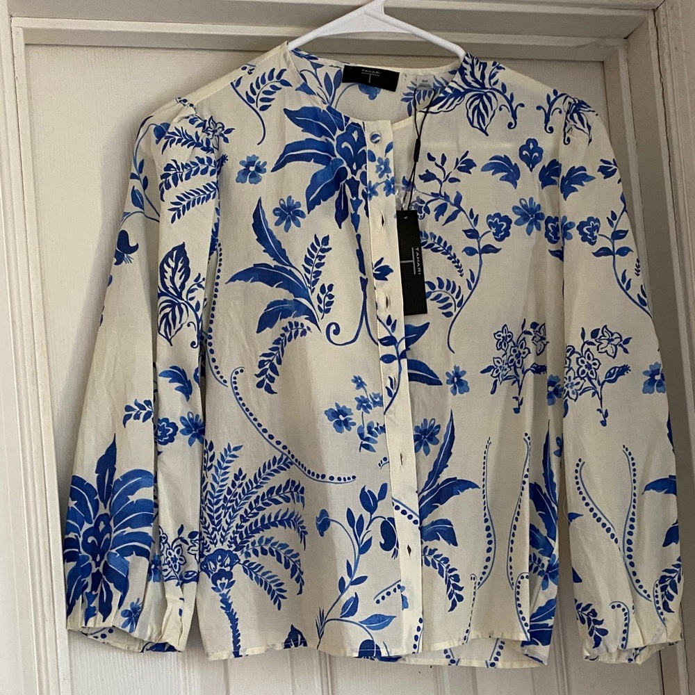 Tahari Floral Blue and White Women's Blouse